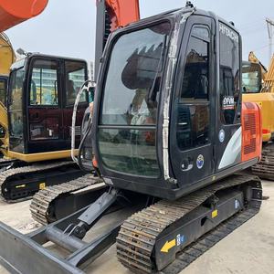 Excavatrice Hitachi ZX70 d'occasion en stock, machine d'origine sans réparations importantes, plusieurs unités disponibles pour le choix - Product Image 3