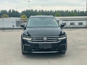 Volks-wagen <span class=keywords><strong>Tiguan</strong></span> L 2023 d'occasion Facelift 380TSI 4WD R-Line Premium Edition <span class=keywords><strong>7</strong></span> <span class=keywords><strong>places</strong></span> spacieux SUV familial 2023 - Product Image 2