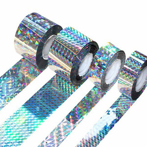 Nastro Riflettente Scaccia Uccelli per Esterni: Protegge da Picchi, Piccioni, Corvi e Altri Nocivi - Product Image 1