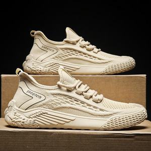 2026 Spring/Summer New Fly-Weave Mesh Sneakers - Breathable Running and Leisure Shoes - Product Image 2