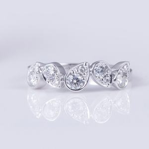 แหวนเพชรเมสซี่ รุ่น MS-644 ทอง 18k ทรงกลม ประดับเพชรแล็บสั่งทำพิเศษ - Product Image 5