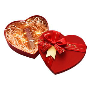 Ngày Valentine Hộp quà tặng hình trái tim ba chiều cho bé gái rỗng bao bì Quà Tặng son môi tinh tế - Product Image 3