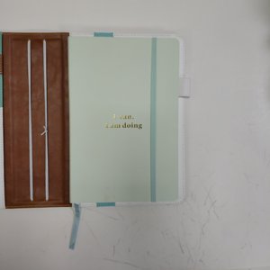 Carnet personnalisé à spirale argentée, couverture rigide A5, planificateur mensuel et hebdomadaire pour la manifestation des objectifs - Product Image 3