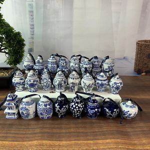 Giáng sinh trang trí lễ hội màu xanh và trắng sứ giáng sinh Bóng Mặt dây chuyền thông nón Cây giáng sinh trang trí treo - Product Image 1