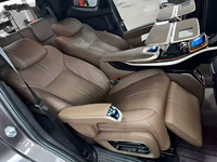 Sièges auto de luxe pour SUV, style confort personnalisé pour véhicules électriques, sièges arrière modifiés pour Toyota Hycross Innova