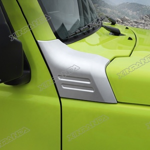 Protection d'angle latérale argentée pour <span class=keywords><strong>Suzuki</strong></span> <span class=keywords><strong>Jimny</strong></span> JB64W JB74W JC74 2025 2026 – Accessoires extérieurs pour voitures <span class=keywords><strong>Jimny</strong></span> 3 portes et 5 portes - Product Image 2