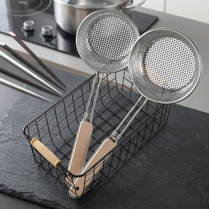 Écumoire en acier inoxydable avec manche en bois, passoire à huile résistante à la chaleur pour la maison et la cuisine, friture et cuisson - Product Image 2