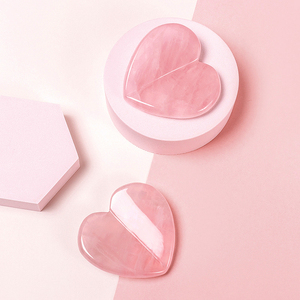 Factory Price OEM Customized Natural <strong>Jade</strong> <strong>Pink</strong> Crystal Love <strong>Stone</strong> 3D Heart Gua Sha <strong>Stone</strong> for Body Spa - Product Image 2
