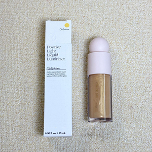 <span class=keywords><strong>Iluminador</strong></span> Líquido Sedoso <span class=keywords><strong>de</strong></span> Belleza, Aumenta la Luminosidad, Realza el Brillo, <span class=keywords><strong>Iluminador</strong></span> Facial Ligero para una Piel Radiante - Product Image 4