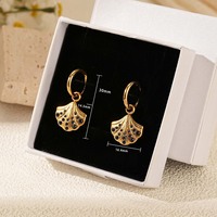 Boucles d'oreilles pendantes en forme de coquillage scintillant plaqué or 18 carats, fabrication OEM personnalisée