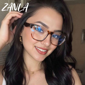 Gafas de Mujer con Montura de Ojo de Gato Coloridas y Modernas 2026, Montura de Polígono Transparente con Protección Anti Luz Azul, Montura Decorativa con Estampado de Leopardo - Product Image 1