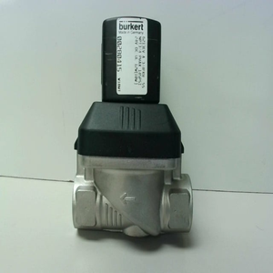 Nieuwe En Originele 6213ev Een <span class=keywords><strong>3</strong></span>/4fkm Roestvrijstalen <span class=keywords><strong>2</strong></span>/<span class=keywords><strong>2</strong></span>-Weg Magneetventiel 24vdc <span class=keywords><strong>3</strong></span>/4 "Npt. .. Voorraad In Magazijn Plc Programmering Con - Product Image 1