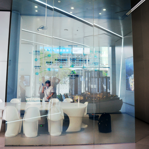 Pdlc Magic Glass Film Smart Glass 10mm Pdlc pellicola autoadesiva in <span class=keywords><strong>vetro</strong></span> intelligente <span class=keywords><strong>per</strong></span> la decorazione di edifici - Product Image 6