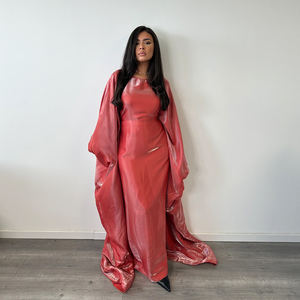 2025 modeste <span class=keywords><strong>magnifique</strong></span> Robe Satin miroitant caftan Abaya <span class=keywords><strong>en</strong></span> gros manches chauve-souris Abaya Robe pour les femmes musulmanes - Product Image 3