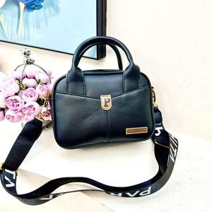 <span class=keywords><strong>Borsa</strong></span> a Mano ZHUIYU 2025 con Lettera <span class=keywords><strong>P</strong></span>, <span class=keywords><strong>Borsa</strong></span> a Spalla di Alta Qualità per Donne, <span class=keywords><strong>Borsa</strong></span> Unica da Donna, <span class=keywords><strong>Borsa</strong></span> di Lusso - Product Image 6