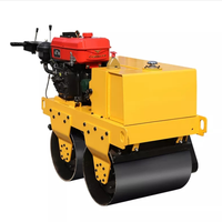 600kg nouveau mini tenu dans la main manuel vibrant système hydraulique double tambour rouleau de route compacteur prix
