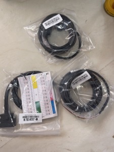 สายเคเบิลเซอร์โวมอเตอร์ MR-J3ENCBL5M-A1-L MR-J3CCNCBL1M MR-PWS1CBL5M-A1-L - Product Image 1