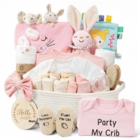 Coffret cadeau pour bébé de la naissance à 6 mois avec serviette en coton, poupée et jouet - Panier cadeau