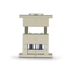 Moule d'injection en <span class=keywords><strong>PVC</strong></span> pour gouttières et raccords de tuyauterie - Fabricant d'outillage pour raccords de plomberie sur mesure - Product Image 4