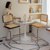 Tabouret de bar haut moderne simple en bois massif nordique en rotin à usage commercial, chaise de comptoir vintage
