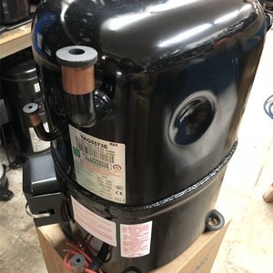 คอมเพรสเซอร์แบบสกรอลล์ Tecumseh รุ่น TAGP2522Z ใช้สารทำความเย็น R22 สำหรับอุตสาหกรรม - Product Image 1