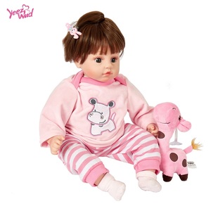 Vente en gros 45cm fonctions musique parler poupées fille décorative poupée enfant jouet en peluche populaire silicone poupée bébé <span class=keywords><strong>Reborn</strong></span> pour filles enfants - Product Image 2