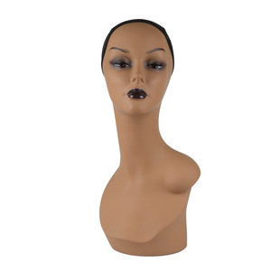 Tête de mannequin en PVC pour l'affichage de perruques noires avec foulard et chapeau pour vitrine, style européen et américain - Product Image 6