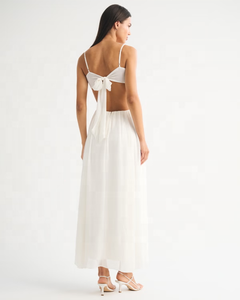Vestido Largo de Satén con Tirantes Finos y Adornos de Perlas Blancas de Alta Calidad para Mujer, Ideal para Bodas en la Playa o como Vestido de Invitada de Verano - Product Image 3