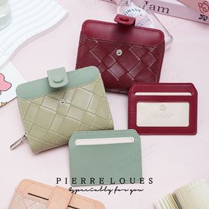 กระเป๋าสตางค์ผู้หญิง Pierre Loues รุ่น RFID สีเบจ ลายเพชร ใช้ได้ทุกวัน - Product Image 3
