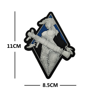 Patch in PVC Ecologico Termoadesivo con Effetto Fluorescente 3D in Rilievo della Dea della Giustizia per Cappelli - Product Image 2