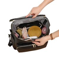 Sac à couches de luxe à la mode sac à dos personnalisé imperméable en cuir végétalien sac à couches pour bébé avec station à langer