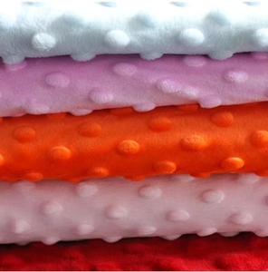 Tissu en jersey de polyester 100% de velours super doux à pois Minky de haute qualité - Product Image 4