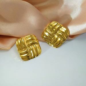 Pendientes de Acero Inoxidable Hipoalergénicos, Resistentes al Agua, con Baño de Oro de 18K PVD, Personalizados, para Mujer, Venta al Por Mayor 2025 - Product Image 1