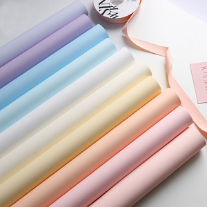 Rollo de Papel Sintético Ecológico de Lujo, Color Sólido Mate, Efecto Niebla Matutina, Impermeable, para Envolver Flores, con Revestimiento de Doble Cara - Product Image 2