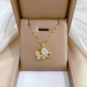 قلادة فيل من الزركون الماسي أنيقة جديدة وبسيطة من الذهب عيار 18 قيراط من الفولاذ المقاوم للصدأ قلادة فيل بلينغ - Product Image 1