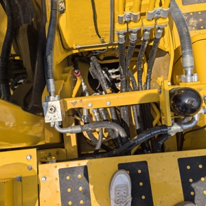 Ready to ship Komatsu PC210 <b>Second</b> <b>Hand</b> 21 ton Crawler Excavator with Strong Digging Power For Earthwork - Product Image 5
