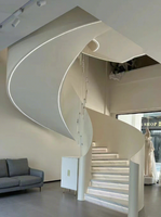 Escalier en verre rotatif à arc, style luxe léger, pour villa auto-construite, avec main courante personnalisable et installation sur mesure
