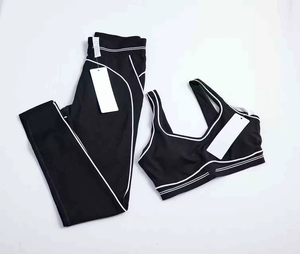 Conjunto de Yoga de 2 Piezas para Mujer, Camiseta Corta Ajustada de Alta Calidad, Sin Costuras, Acanalada, para Yoga y Pilates, Diseño Personalizado 2026 - Product Image 4