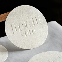 Autocollants de luxe écologiques texturés pour parfums, avec estampage à chaud doré, étiquettes personnalisées en relief, autocollants de logo en relief avec papier texturé