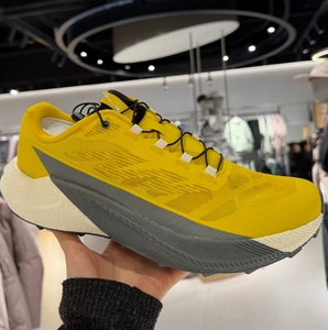 Chaussures de randonnée respirantes en mesh pour hommes, à lacets rapides, antidérapantes, amortissantes, pour la course à pied en plein air, chaussures SALOMS - Product Image 4