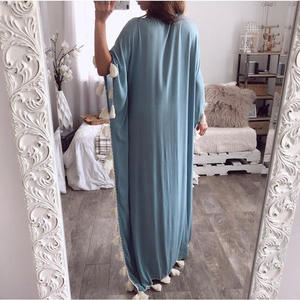 Venta al por Mayor, Oferta de <span class=keywords><strong>Junio</strong></span> de <span class=keywords><strong>2024</strong></span>, Túnica Musulmana de Oriente Medio, Talla Única, Vestido de Noche con Cuello en V, Abaya de 2 Piezas - Product Image 4