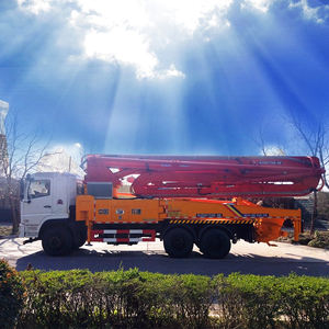 Camion pompe à béton fabriqué en Chine, pompe à béton de 42 m - Product Image 3