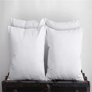 Oreillers décoratifs confortables pour canapé Oreiller en polyester doux