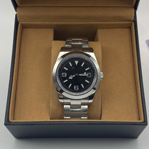 Reloj mecánico automático deportivo para hombre, correa de acero inoxidable, reloj de pulsera con cristal de zafiro, esfera triangular simple con números NH35 - Product Image 3
