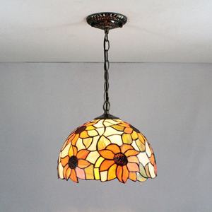 Lámpara de Araña de Cristal Artístico Tiffany Estilo Pastoral de 12'' con Diseño de Girasol para Dormitorio, Comedor, Luces Colgantes Elegantes para Decoración del Hogar - Product Image 1