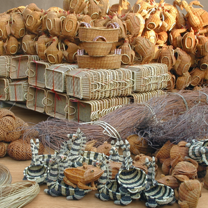 Cesta de Almacenamiento de Ratán/Bambú Ecológica de Vietnam - Regalo - Product Image 3