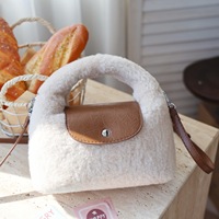 Sac à main pour femme en fausse fourrure, sac bandoulière décontracté et moelleux, sac à bandoulière doux et mignon, pochette en PU doux avec empiècements, sac à main en fourrure, sacoche moelleuse