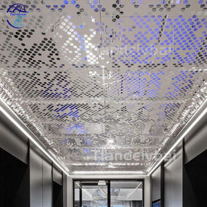 Azulejos de techo Paneles de techo de cascada Tablero de techo de aluminio barato de color chapado interior decorativo - Product Image 2