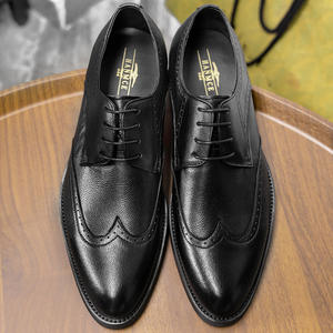 Customize Italian Carved Pointed Real Leather Cover Foot Layer Cowhide Hand Formal Business Casual Leather <b>Shoes</b> <b>for</b> <b>Men</b> - Product Image 3