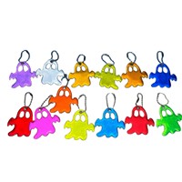Porte-clés réfléchissants en PVC 13 couleurs avec breloques de sac sur le thème des fantômes d'Halloween et chaînes de suspension pour sacs à dos, personnalisables avec logos